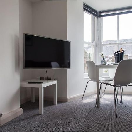 Stunning 2 Bed Apartment With Sea Views, Penzance Zewnętrze zdjęcie