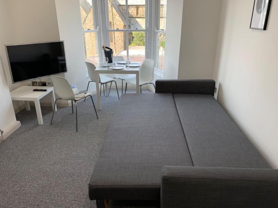 Stunning 2 Bed Apartment With Sea Views, Penzance Zewnętrze zdjęcie