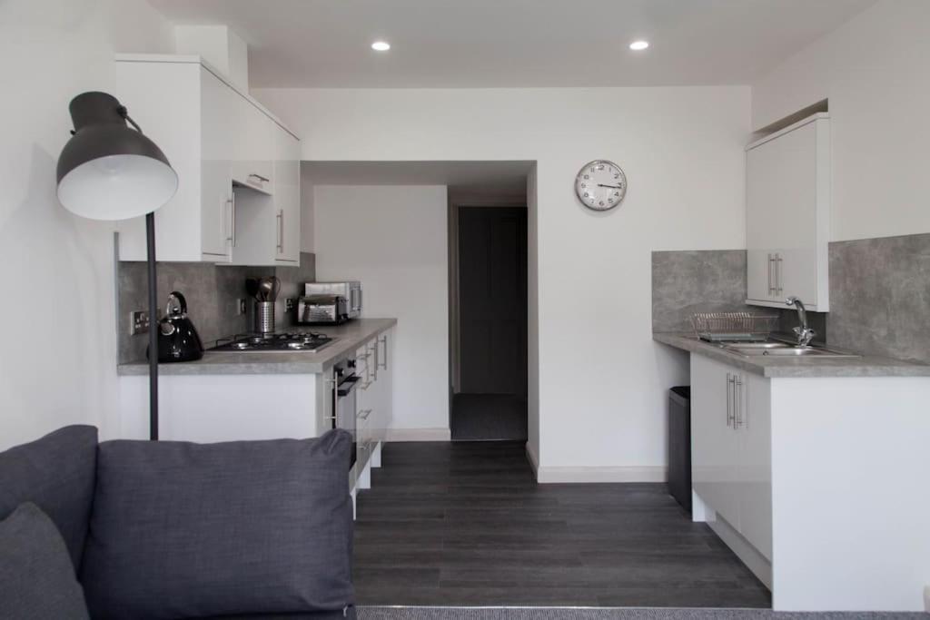 Stunning 2 Bed Apartment With Sea Views, Penzance Zewnętrze zdjęcie
