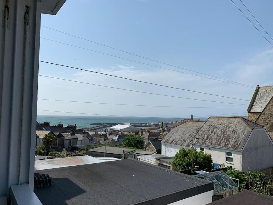 Stunning 2 Bed Apartment With Sea Views, Penzance Zewnętrze zdjęcie