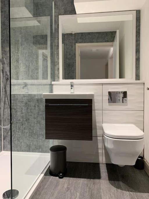 Stunning 2 Bed Apartment With Sea Views, Penzance Zewnętrze zdjęcie